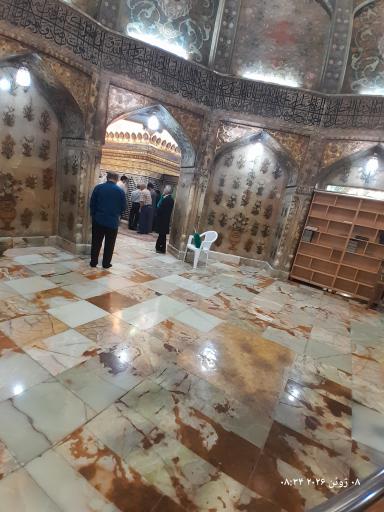 عکس آرامگاه شاه عباس دوم صفوی
