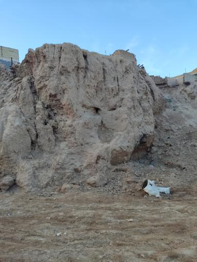 عکس قلعه قدیمی فرخد