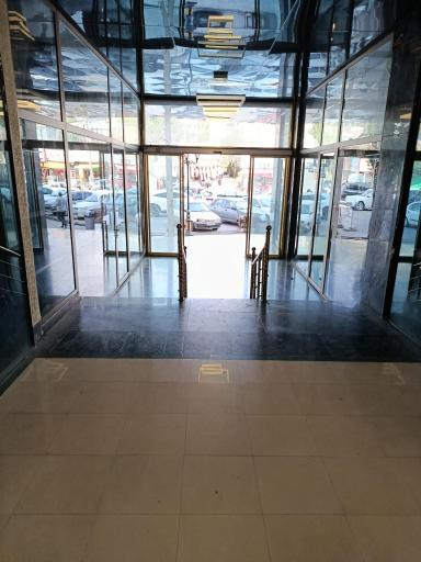 عکس بازار بزرگ سرعین 