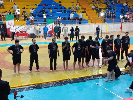 عکس زمین فوتسال سر پوشیده مجموعه کارگران