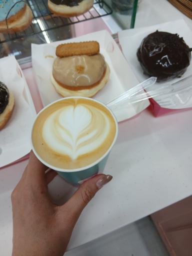 عکس کافه دونات جوی