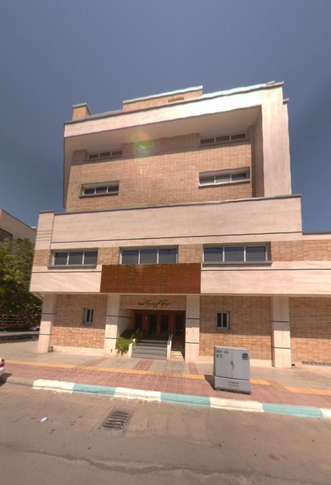 عکس مجتمع بهارستان