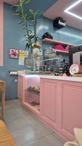 عکس کافه دونات جوی