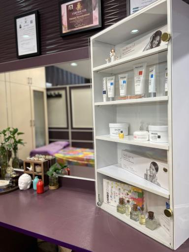 عکس آموزشگاه و سالن زیبایی دنیز