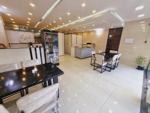 رستوران آذر