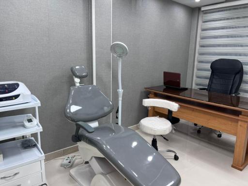 عکس کلینیک زیبایی و لیزر مهرنا