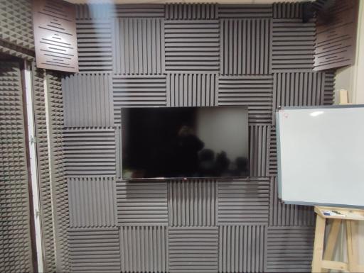 عکس کارگاه تولید پنل آکوستیک آکوعایق