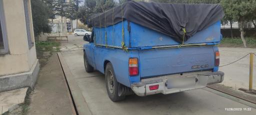 عکس نیسان وانت کرایه