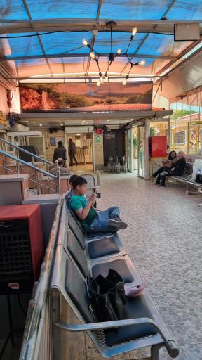 عکس کلینیک چشم پزشکی آبان