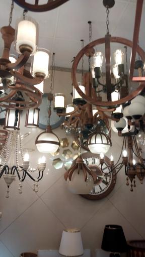 عکس لوستر فروشی نور آوران