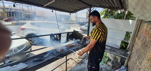 عکس رستوران سنتی کارن