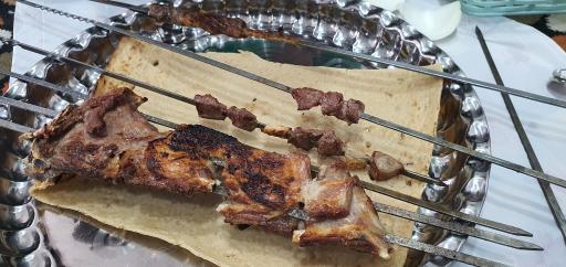 عکس رستوران سنتی کارن