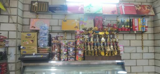 عکس قنادی مادر