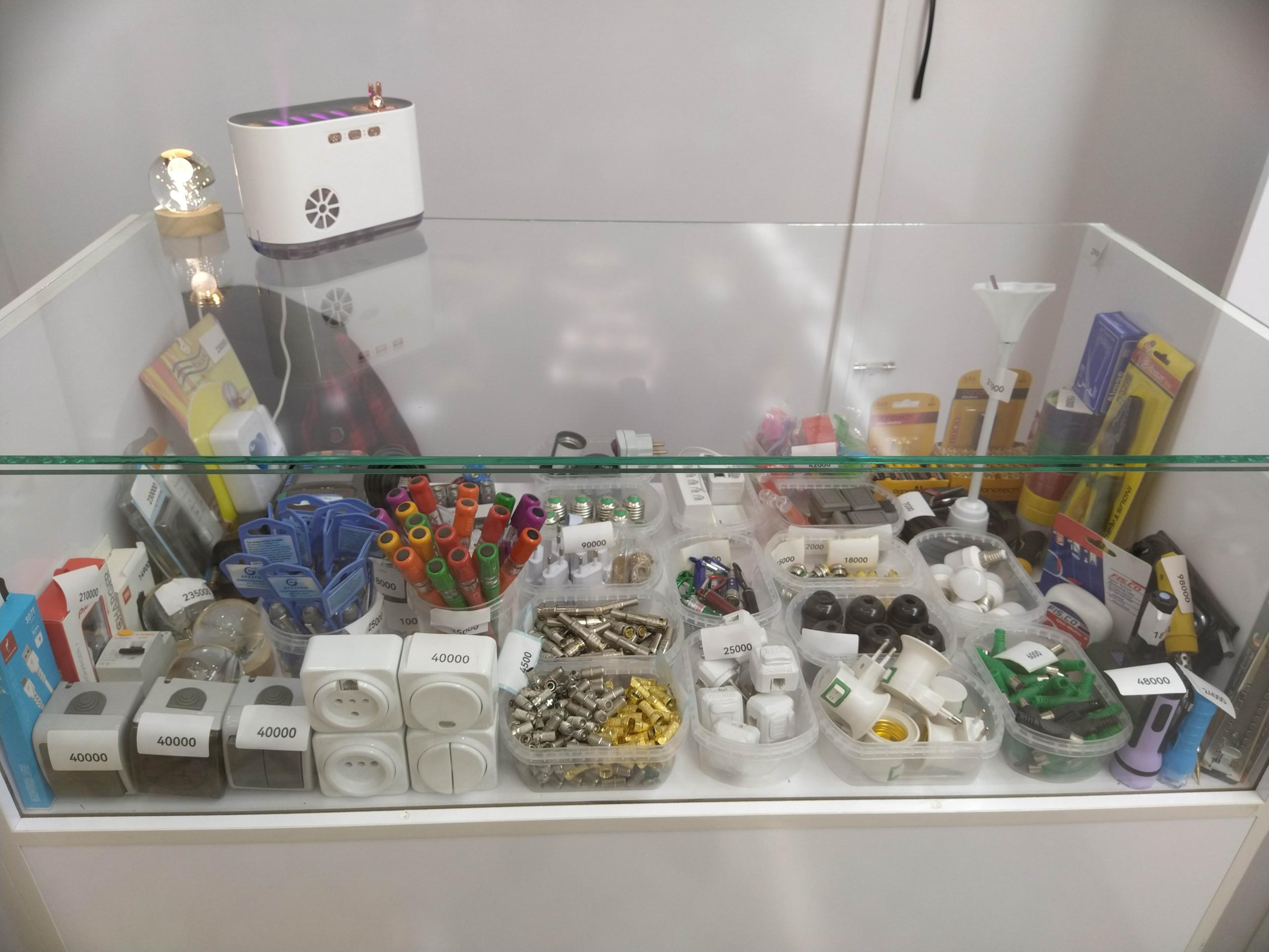 عکس الکتریکی و کالای برق تکنو برق 