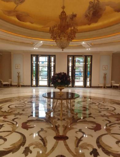 عکس برج باغ مودنا پارک 