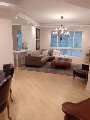 برج باغ مودنا پارک 