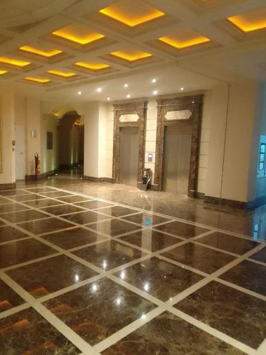 برج باغ مودنا پارک 