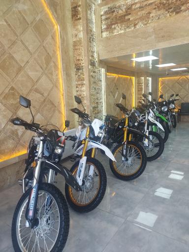 عکس شایان سیکلت نمایندگی نیرومحرکه نامی