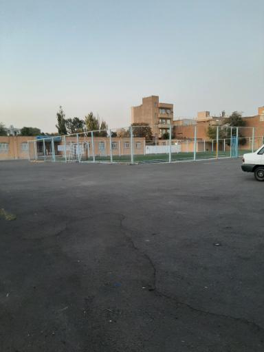 عکس هنرستان تربیت بدنی تختی