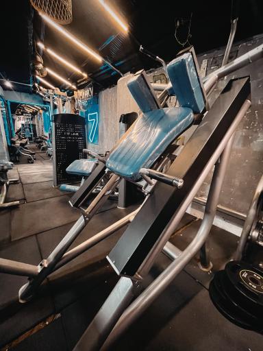 عکس باشگاه بدنسازی سون پرو جیم