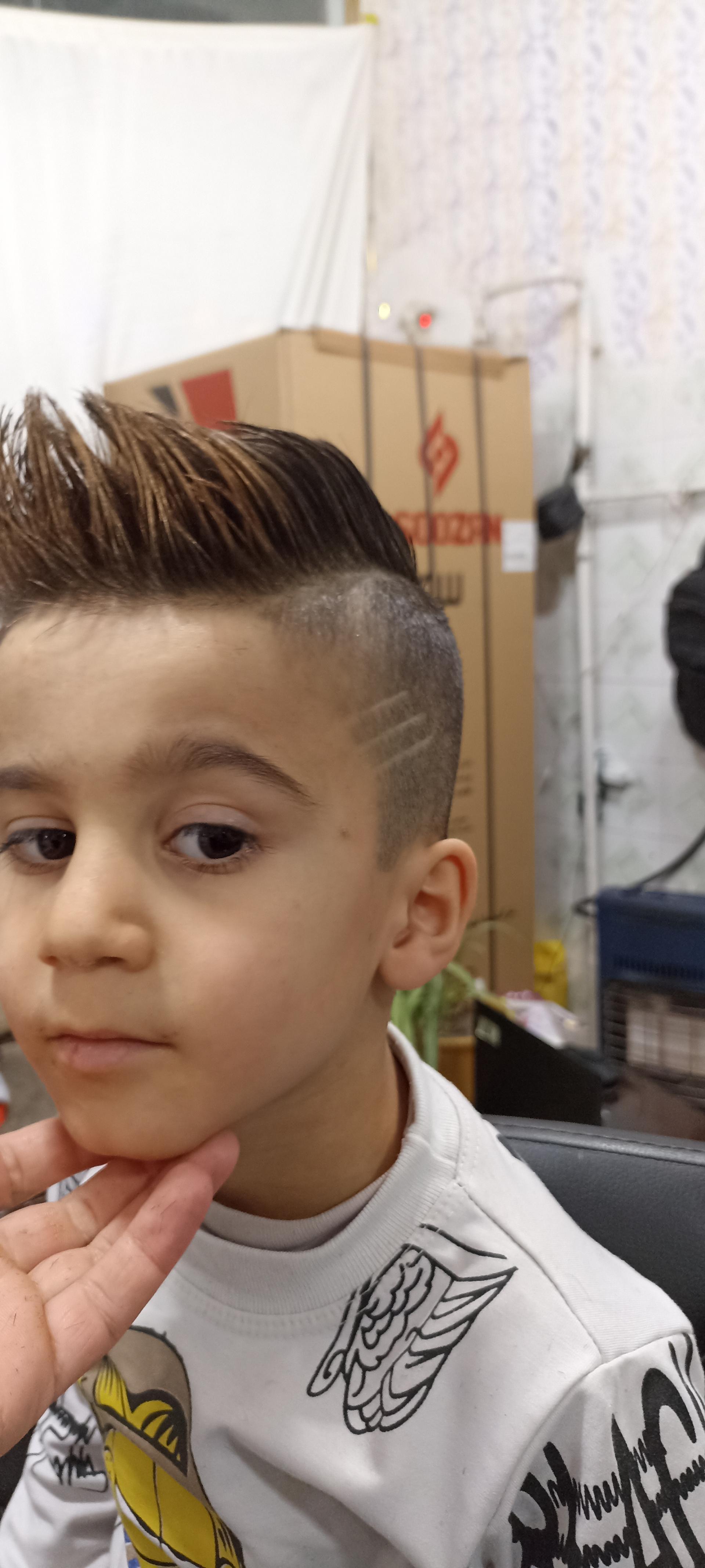 عکس پیرایش شهر مو 