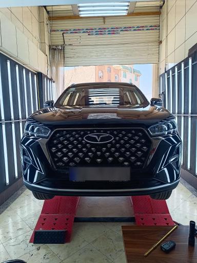 عکس تشخیص رنگ علی