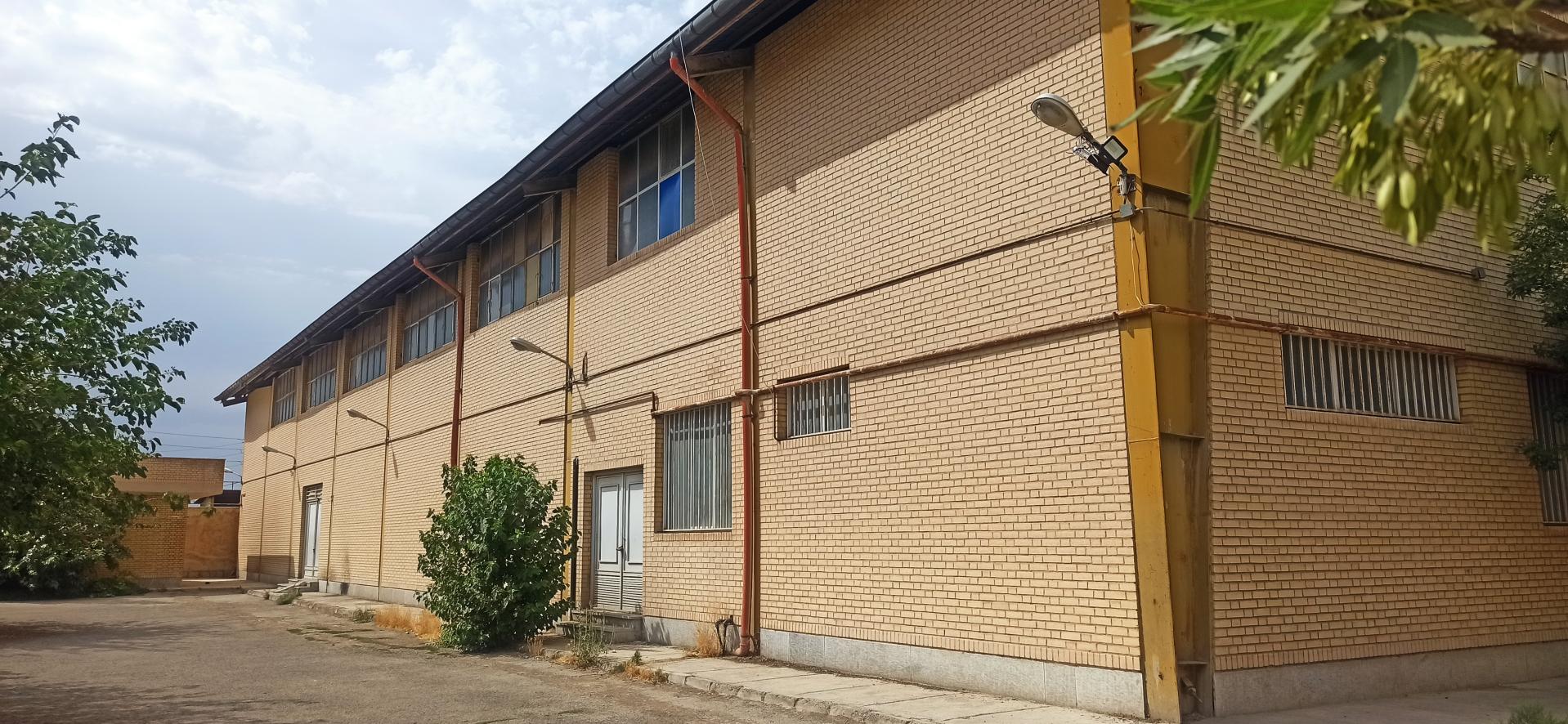 عکس سالن ورزشی شهسواری
