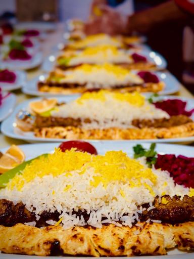 عکس مجتمع گردشگری و پذیرایی باغ تالار باران