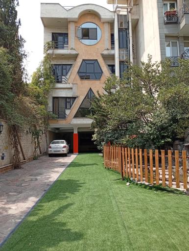 عکس دبستان و پیش دبستان دختران ایران