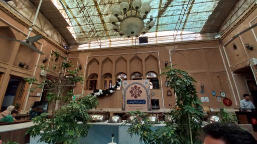 عکس رستوران خان دوحد