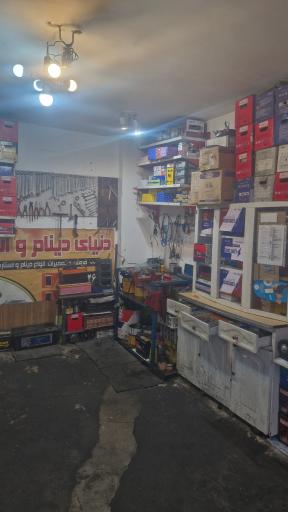 عکس باطری سازی و تست موتور  بهزاد