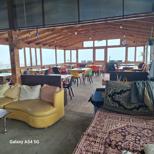 عکس مجموعه تفریحی ورزشی کافه رستوران مرجان