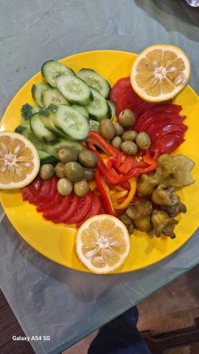 عکس مجموعه تفریحی ورزشی کافه رستوران مرجان