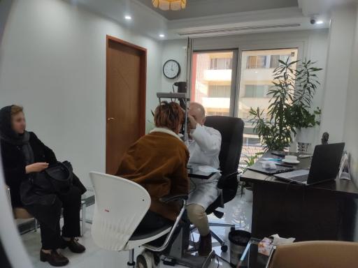 کلینیک چشم دکتر حسام هاشمیان