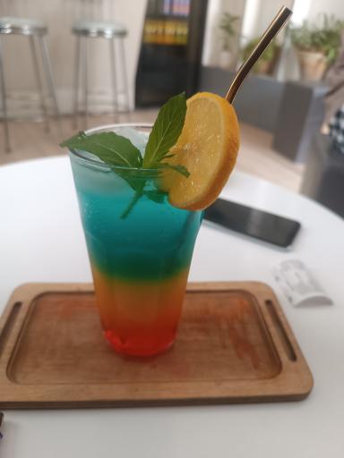 عکس کافی شاپ دنج