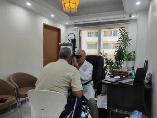 عکس کلینیک چشم دکتر حسام هاشمیان