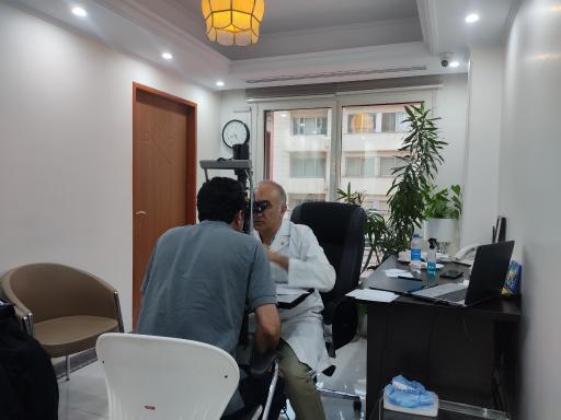 عکس کلینیک چشم دکتر حسام هاشمیان