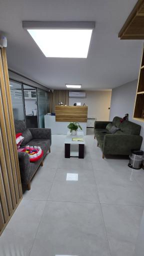 عکس دکتر هانیه حائری (دندانپزشک کودکان)