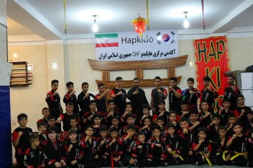 عکس باشگاه آترین 