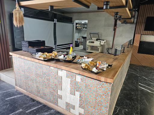 عکس فودکورت آرش مال 