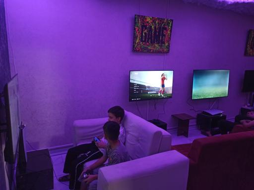 عکس کافه گیم پاندا