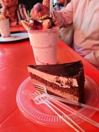 کافه بستنی محبت