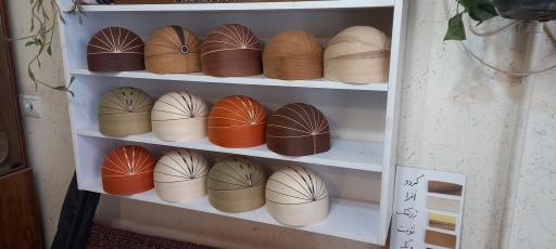 عکس کارگاه سه تارسازی شیخ محسن 