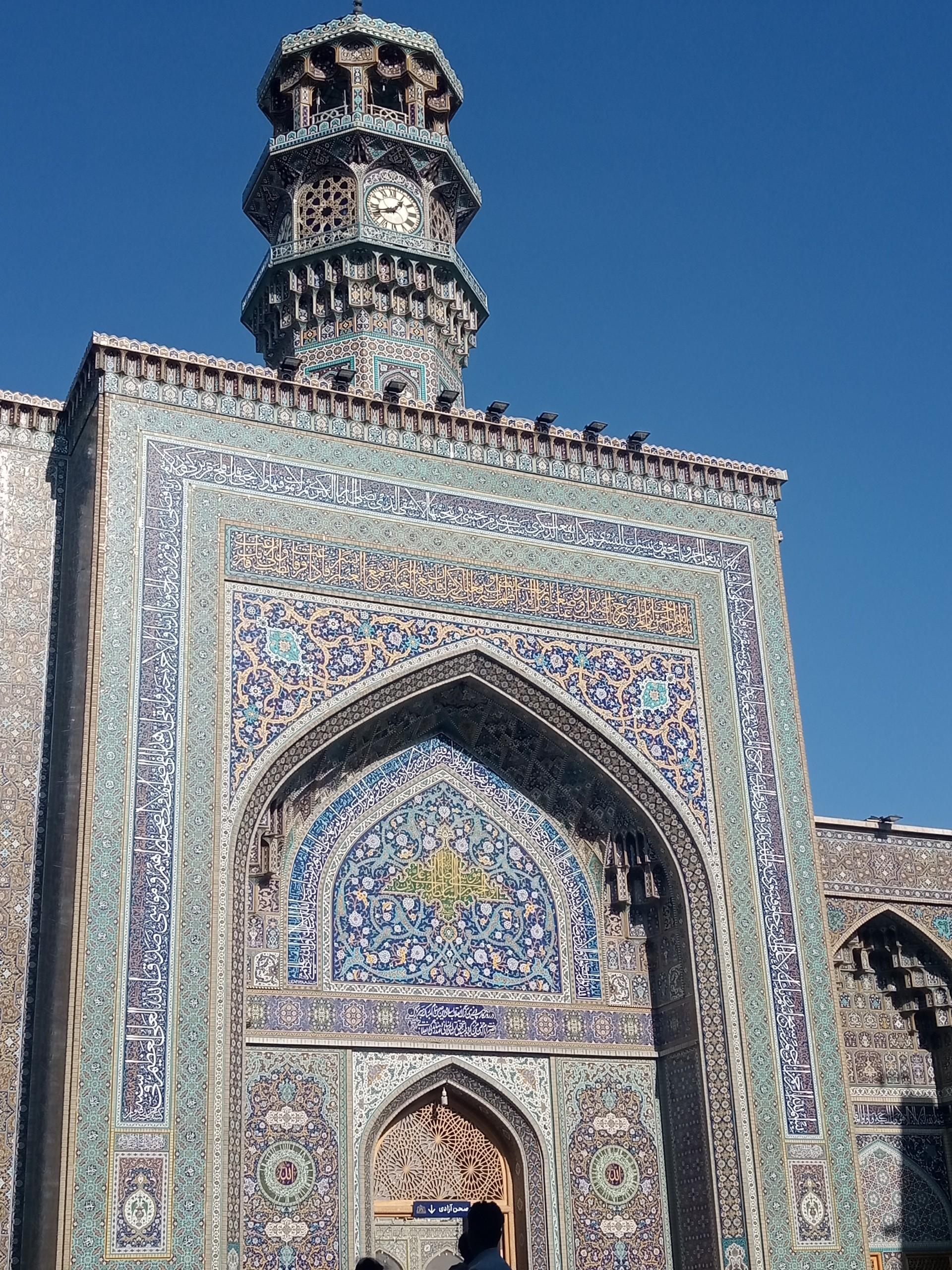 عکس برج ساعت صحن آزادی 