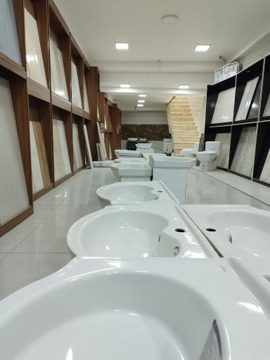 عکس کلینیک ساختمانی و کاشی پردیس