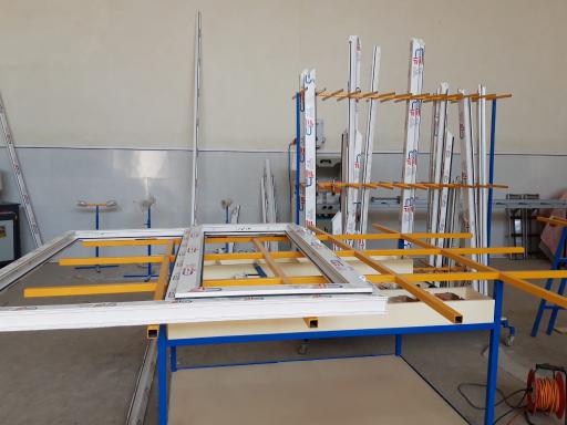 عکس درب و پنجره بختیاری