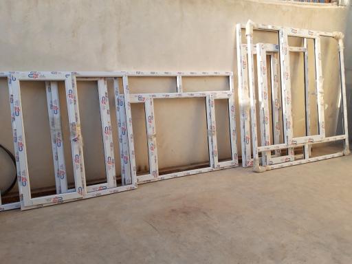 عکس درب و پنجره بختیاری