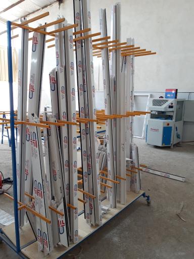 عکس درب و پنجره بختیاری