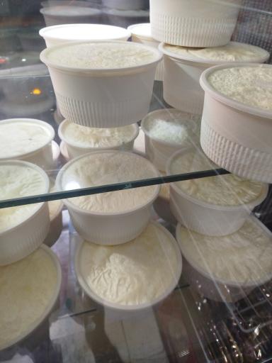 عکس لبنیات گلشهر 