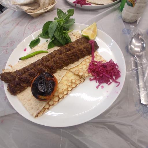 رستوران و بیرون بر گلستان ۳